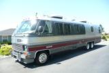 Airstream Motorhome 370